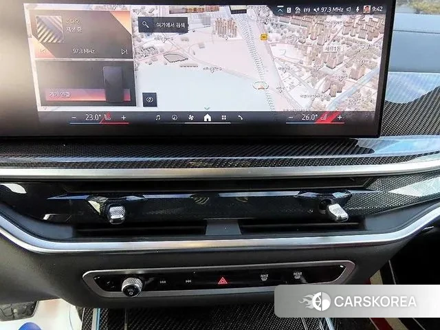 BMW X7 (G07) 2025 Белый из Кореи, фото 3