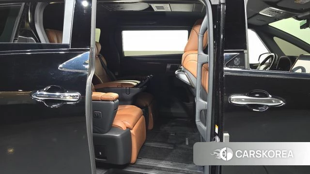 Toyota Alphard 4th Generation 2025 Черный из Кореи, фото 3