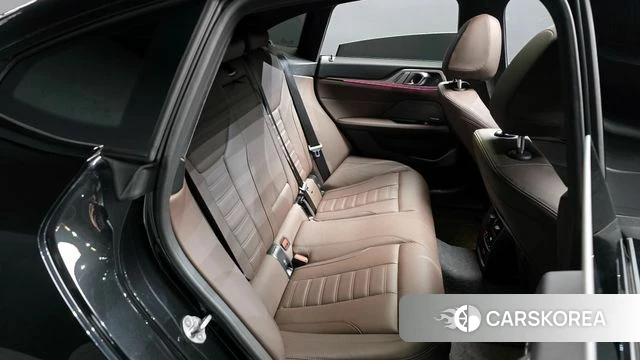 BMW 4 Series (G22) 2024 Черный из Кореи, фото 3