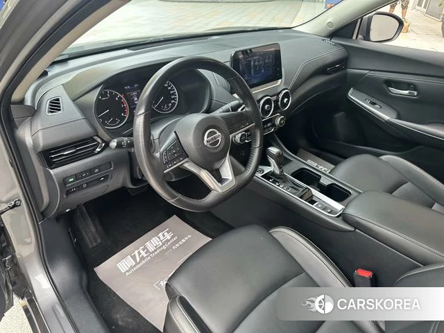 Nissan Xuan Yi 2023 Серебристо-серый из Китая, фото 3