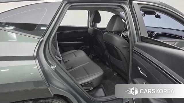 Hyundai Tucson (NX4) 2021 Цвет галактики из Кореи, фото 3