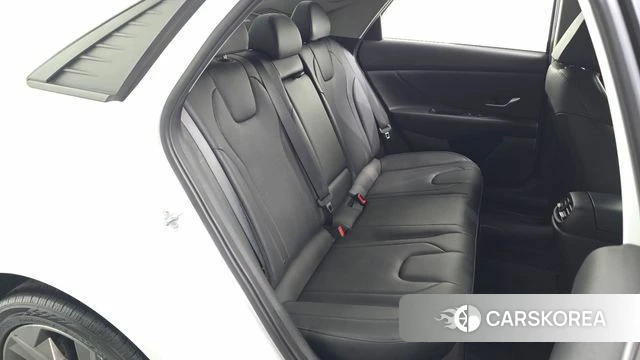Hyundai Avante (CN7) 2020 Белый из Кореи, фото 3