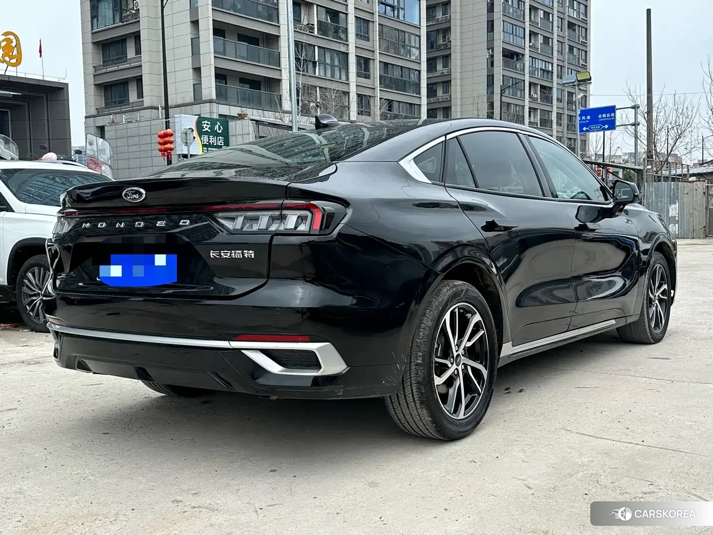 Ford Mondeo 2024 Silver/gray из Китая, фото 3
