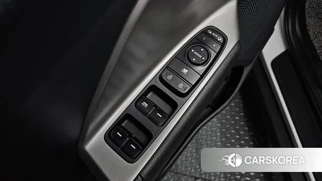 Kia Niro Plus 2022 Белый из Кореи, фото 3