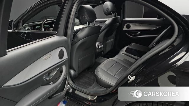 Mercedes-Benz E-Class W213 2021 Черный из Кореи, фото 3