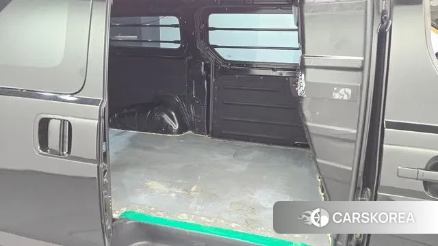 Hyundai The New Grand Starex 2018 Черный из Кореи, фото 3