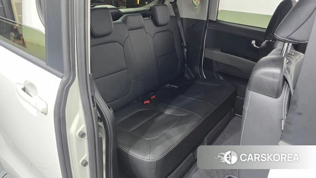 Kia The New Kia Ray 2023 Белый из Кореи, фото 3