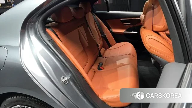 Mercedes-Benz C-Class W206 2022 Серый из Кореи, фото 3