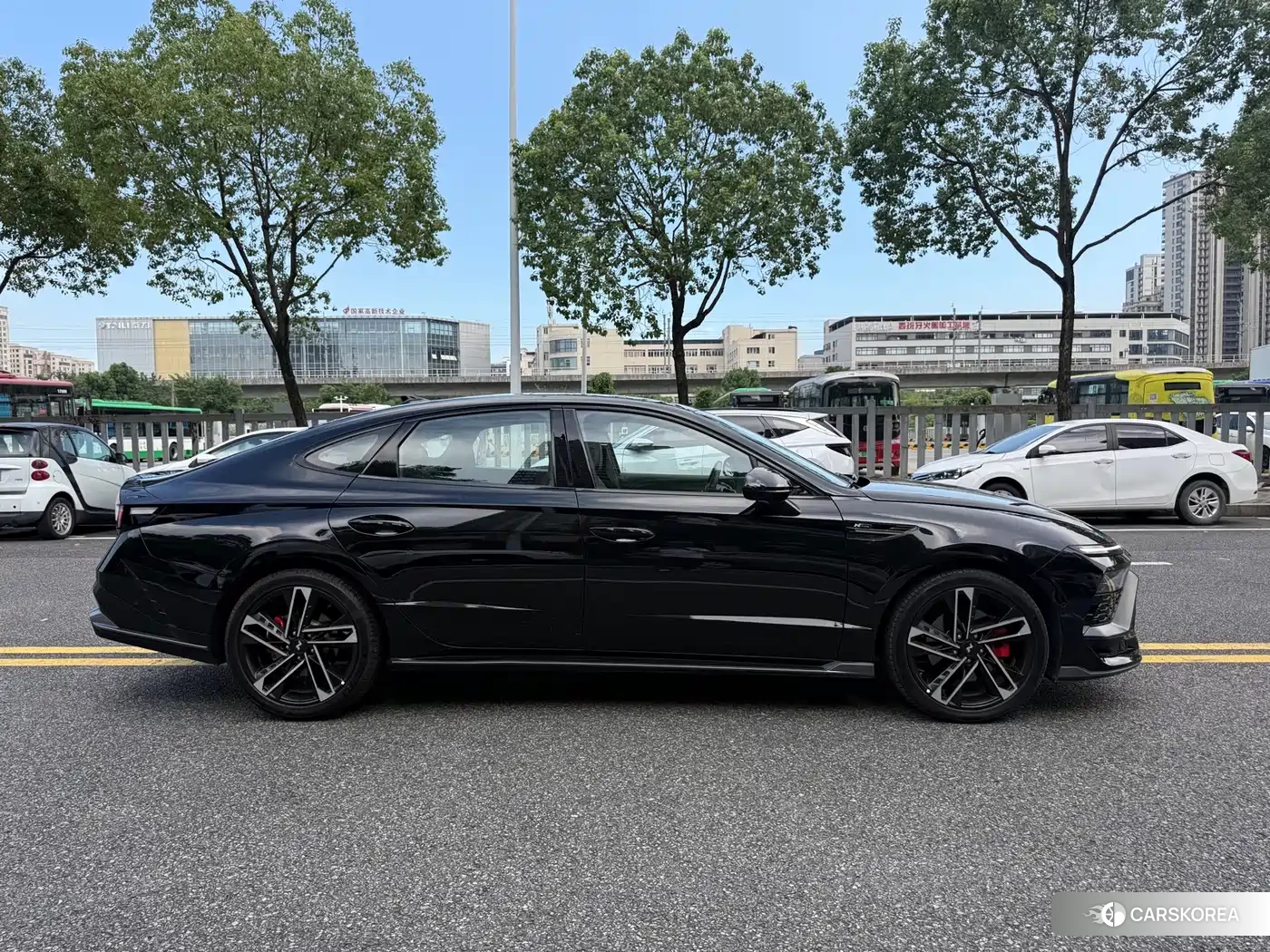 Hyundai Sonata 2024 Черный из Китая, фото 3