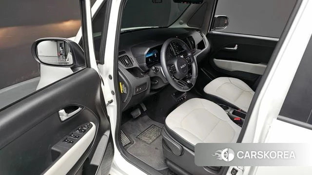 Kia The New Kia Ray EV 2023 Белый из Кореи, фото 3