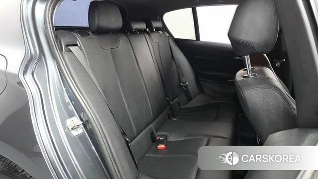 BMW 1 Series (F20) 2018 Серый из Кореи, фото 3