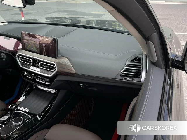 BMW X3 2022 Черный из Китая, фото 3