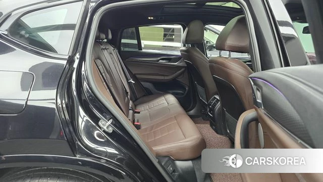 BMW X4 (G02) 2022 Черный из Кореи, фото 3
