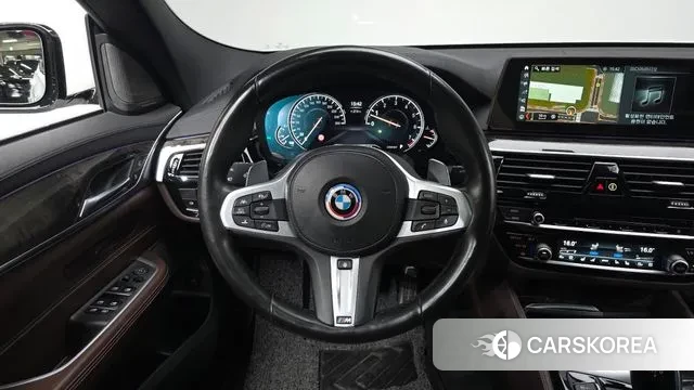 BMW 6 Series GT (G32) 2018 Белый из Кореи, фото 3
