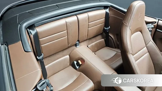 Porsche 911(992) 2024 Серебряный из Кореи, фото 3