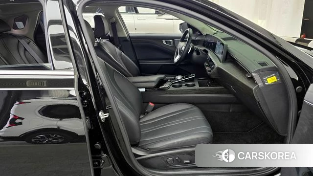 Kia K8 2022 Черный из Кореи, фото 3