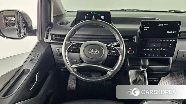 Hyundai Staria 2022 Серебристо-серый из Кореи, фото 3
