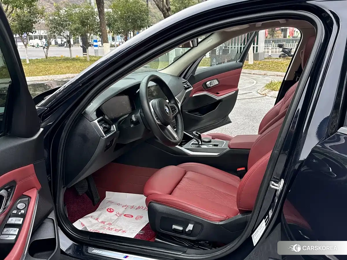 BMW 3 series 2022 Синий из Китая, фото 3