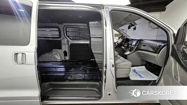 Hyundai The New Grand Starex 2019 Серебряный из Кореи, фото 3