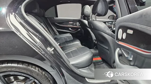 Mercedes-Benz E-Class W213 2018 Черный из Кореи, фото 3