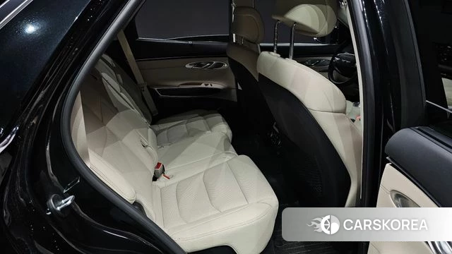 Genesis GV70 2023 Черный из Кореи, фото 3