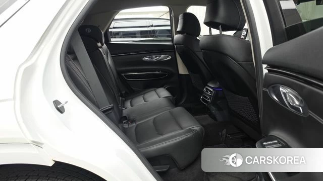 Genesis GV70 2022 Белый из Кореи, фото 3