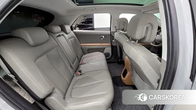 Hyundai Ionic 5 2021 Серебристо-серый из Кореи, фото 3