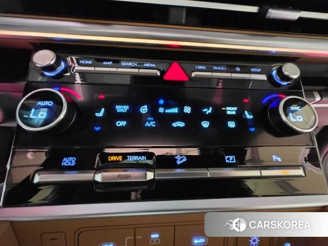 Hyundai Santa Fe (MX5) 2023 Белый из Кореи, фото 3