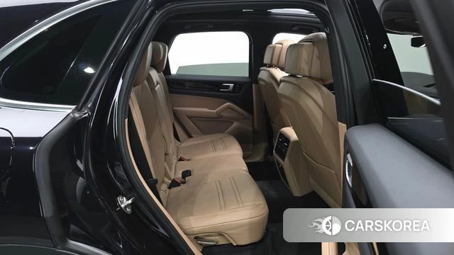 Porsche Cayenne (PO536) 2019 Черный из Кореи, фото 3