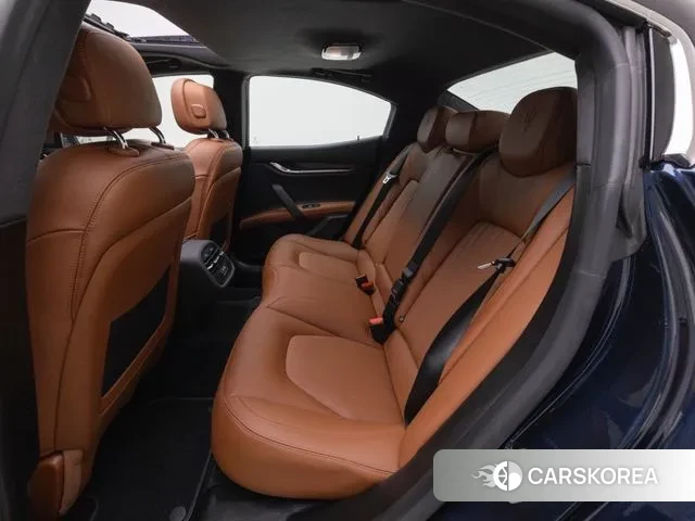 Maserati Ghibli id 2910111 из Кореи 3