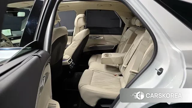 Genesis GV70 2024 Белый из Кореи, фото 3