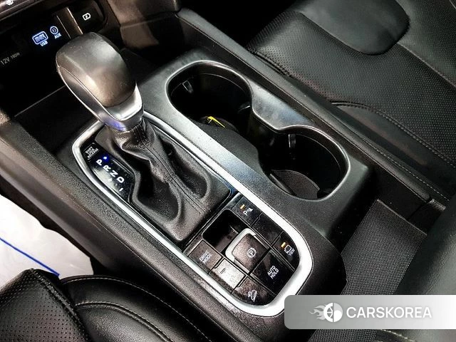 Hyundai Santa Fe TM 2018 Серебряный из Кореи, фото 3