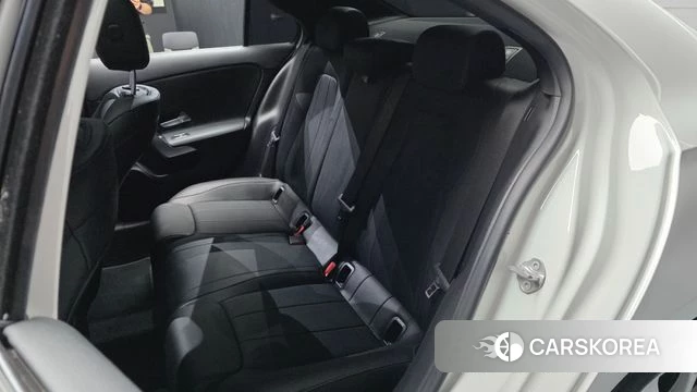 Mercedes-Benz A-Class W177 2020 Белый из Кореи, фото 3