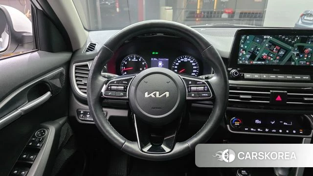 Kia Seltos 2021 Белый из Кореи, фото 3