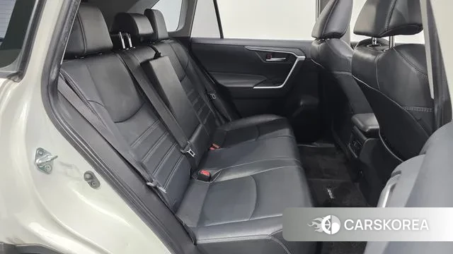 Toyota RAV4 5th Generation 2019 Белый из Кореи, фото 3