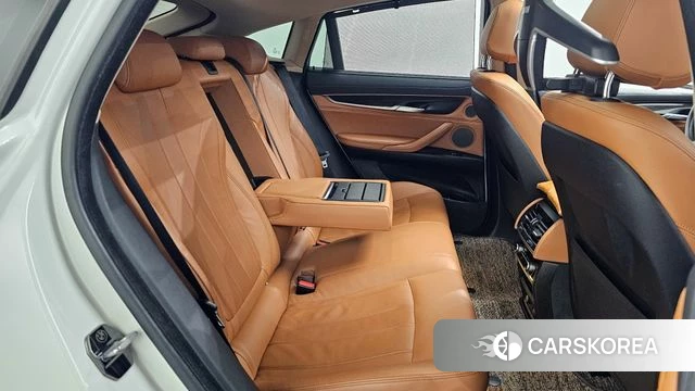 BMW X6 (F16) 2018 Белый из Кореи, фото 3