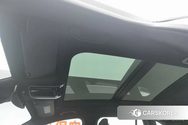 Mercedes-Benz GLC 2023 Белый из Китая, фото 3