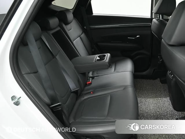 Hyundai Tucson (NX4) 2022 Белый из Кореи, фото 3