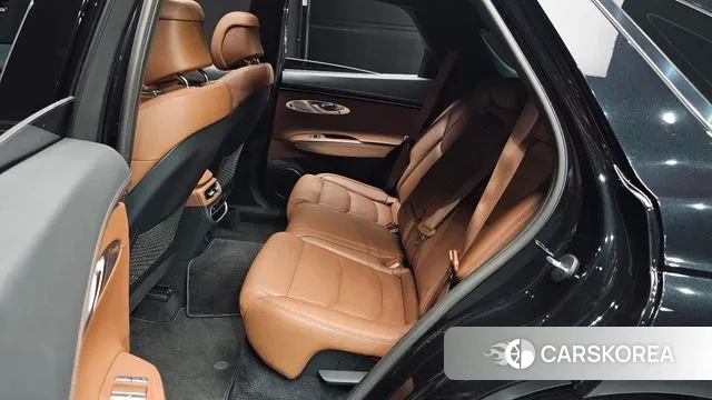 Genesis GV70 2021 Черный из Кореи, фото 3