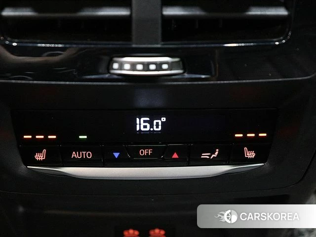 BMW X4 (G02) 2024 Белый из Кореи, фото 3