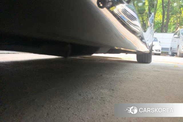BMW 5 series 2021 Черный из Китая, фото 3