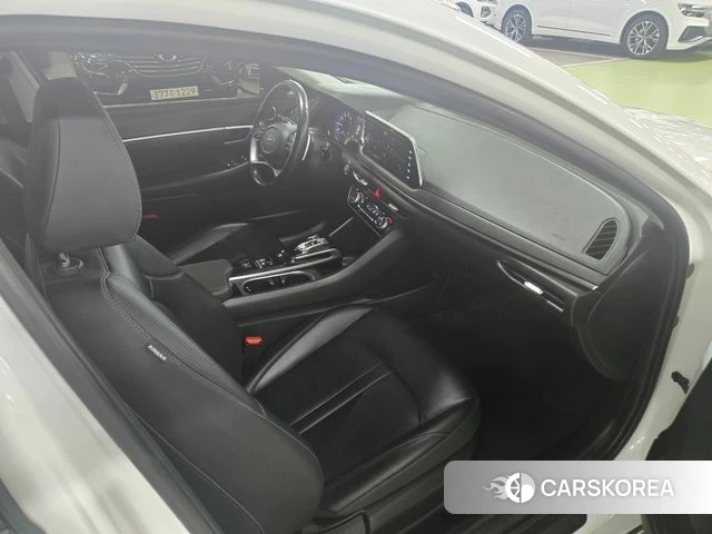 Hyundai Sonata (DN8) 2022 Белый из Кореи, фото 3