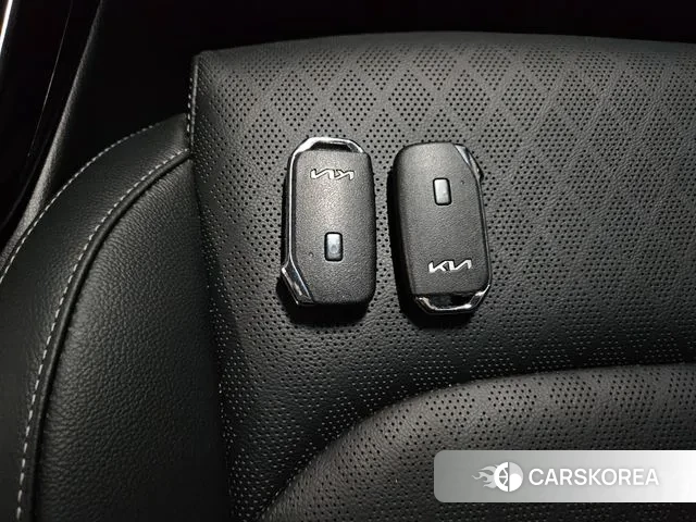 Kia The New K3 2nd generation 2022 Синий из Кореи, фото 3