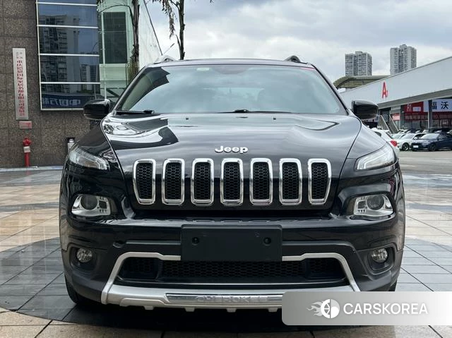 Jeep Free light 2018 Черный из Китая, фото 3