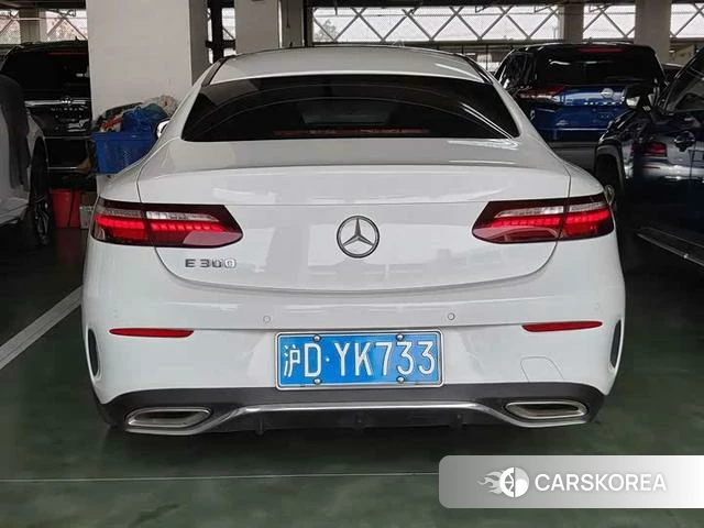 Mercedes-Benz E-class (imported) 2022 Белый из Китая, фото 3