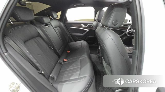 Audi A6 (C8) id 4443538 из Кореи 3