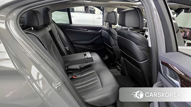 BMW 5 Series (G30) 2021 Серый из Кореи, фото 3