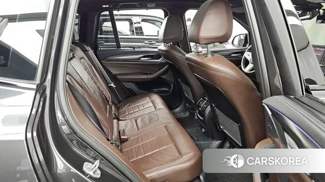 BMW X3 (G01) 2023 Серый из Кореи, фото 3