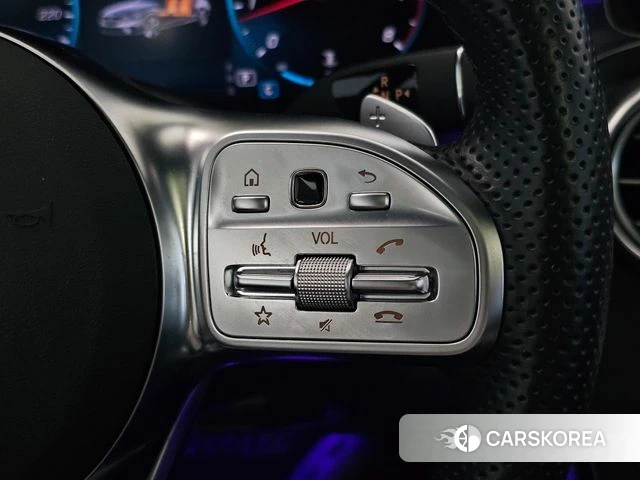Mercedes-Benz C-Class W205 2023 Белый из Кореи, фото 3