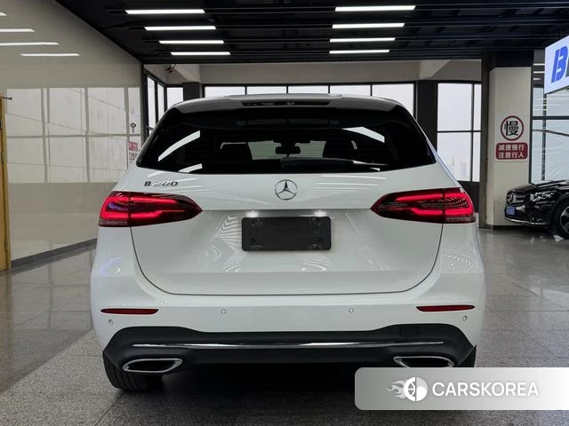 Mercedes-Benz Class B 2021 Белый из Китая, фото 3